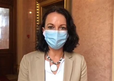 A tüntetés a diákvárosért, a fidesz ellen! néven hirdetett demonstráció néhány perc múlva indul a kossuth térre. Máris itt az újabb pedofilbotrány? Szabó Tímea ...