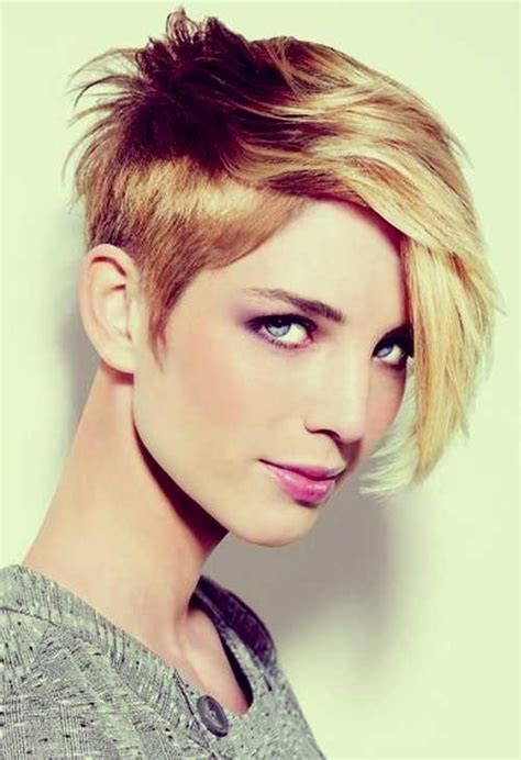 If you cut your hair short, you will still have a lot of volume with thick hair. 22 Cool Short Hairstyles for Thick Hair - Pretty Designs