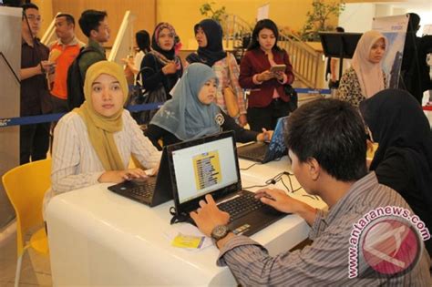 Wawancara psikolog @penyelenggara psikotes, surabaya barat. Bursa kerja di Surabaya tawarkan 1.500 lowongan - ANTARA News