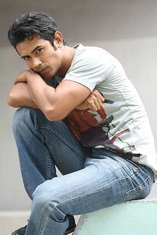 Malaysian film, theater and tv actor. Remy Ishak masih hidup