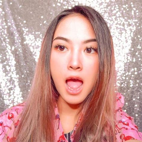 Namanya mulai dikenal saat membintangi sinetron siapa takut jatuh cinta di sctv. Profil Gabriella Larasati, Dikenal Lewat Sinetron Siapa Takut Jatuh Cinta - MataMata.com