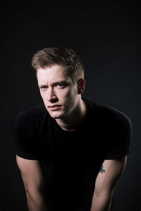 & canada), jigsaw & dark streaming on netflix my break up tally: News: Daniel Sloss To Programme Edinburgh Film Season