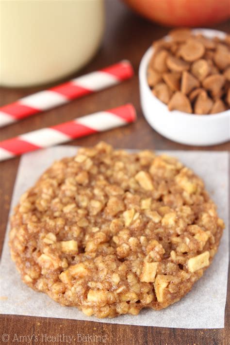 Gluten free caramel apple oatmeal cookiespumpkin and peanut butter. Sugar Free Apple Oatmeal Cookie Recipe / Healthy Apple Oatmeal Cookies Pastry Beyond / I love ...