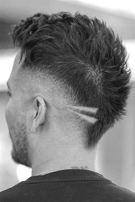 According to the oxford english dictionary, use of the term mullet to describe this hairstyle was apparently coined. V Shape Mens Mullet Haircut 2019