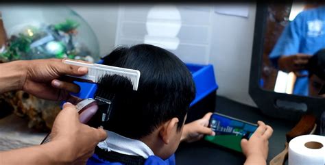 Check spelling or type a new query. Potong Rambut Panggilan Surabaya - TangtingBarberhome