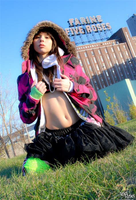 If you do have a disagreement, look for ways to compromise and apologize sincerely if you make a mistake or hurt your partner's feelings. asian cosplay teen gf with some great legs - SEXY GIRLS ...