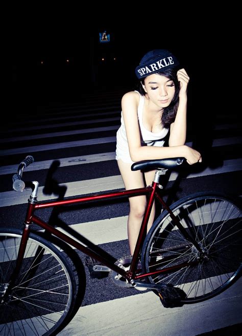 Check out our hong kong bicycle selection for the very best in unique or custom, handmade pieces from our there are 17 hong kong bicycle for sale on etsy, and they cost £31.58 on average. G+B | Fixielicious ~ Hong Kong Fixed Gear Girl