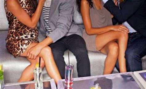 Watch russian swing party online on youporn.com. La coppia cambia o scambia? Lo scambio di coppia ...