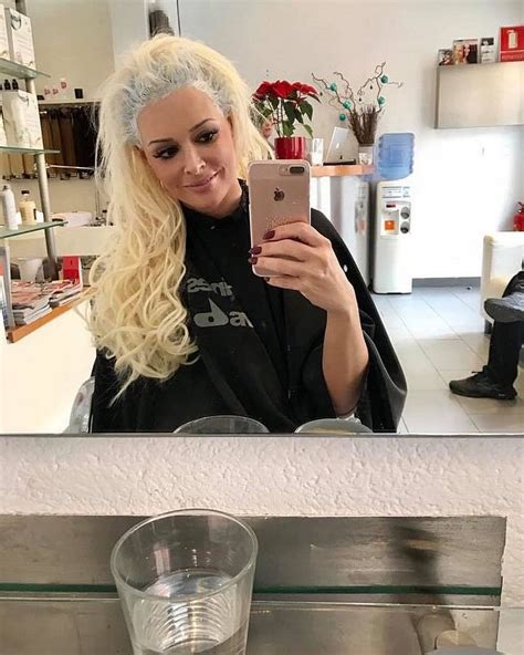 How do we know they're the hottest? Beautiful German girl having her roots done. | Blonde dye ...