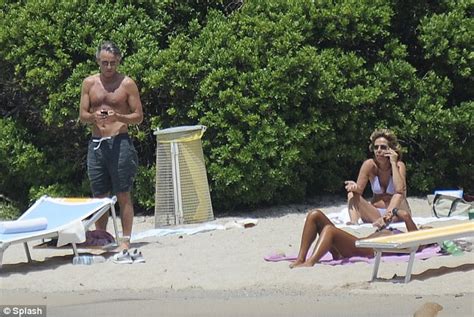 Silvia and roberto have not shared any children from their marriage. Manchester City manager Roberto Mancini shows off his six pack on relaxing beach day with wife ...