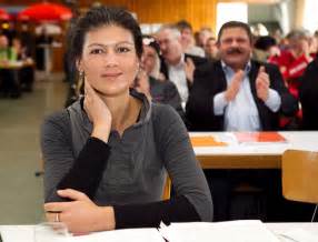 Nachdem er ende 2011 seine beziehung zu sahra wagenknecht öffentlich machte, wurde das paar 2013 geschieden. Lafontaine und Wagenknecht ein Paar | Express.de