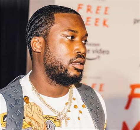 It seems that everyone in the world wishes the next year to be better than 2020. Meek Mill: How much is the American Rapper worth in 2020?
