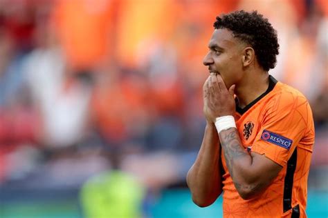 Ryan gravenberch, donyell malen, owen wijndal, donny van de beek, frenkie de jong, kenny tete & calvin stengs during training at the. Holland 0-2 Czech Republic: 5 talking points as 10-man ...