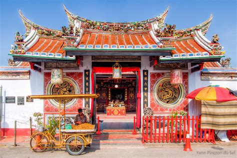 Cheng hoon teng is a premier historical monument that has survived the ravages of time. Cheng Hoon Teng Temple | Cheng Hoon Teng Temple,Malacca ...