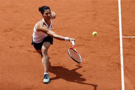 Dominik stricker ist eine deutsche arzt mit sitz in lappersdorf, bayern. French Open - Roger Federer und Belinda Bencic sind auf ...