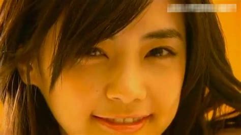 Since we don't collect that information, search ads on duckduckgo are based on the search. Kana kurashina - JavLibrary.tv