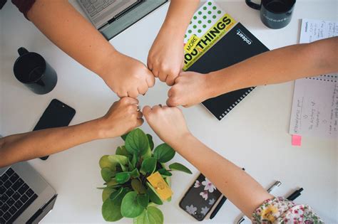 Hai sobat skul, kali ini kami akan membagikan sebuah artikel yang kami harap bisa bermanfaat bagi kalian semua yang datang ke blog ini. Pembahasan Soal Try Out TPA UTBK 2021 (SAINTEK) Batch 1.0