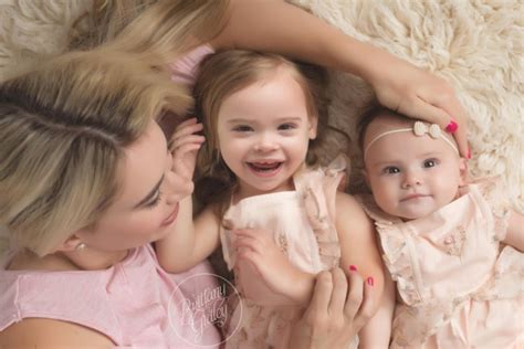 A baby bath is a perfect way to create separation between busy time and sleep time. Milk Bath Dream Session | Angelina 6 Months | Baby Milk Bath