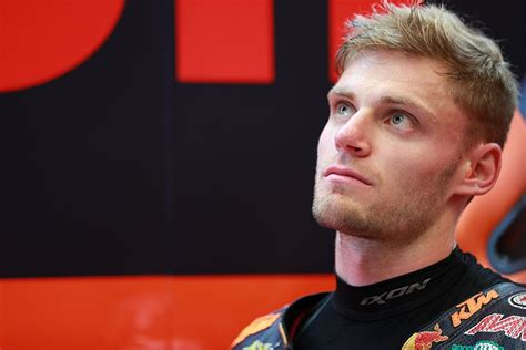 Sementara marc marquez terjatuh meski sempat pimpin balapan. Brad Binder Sebut Jika Ingin Pindah MotoGP Harus Tunggu ...