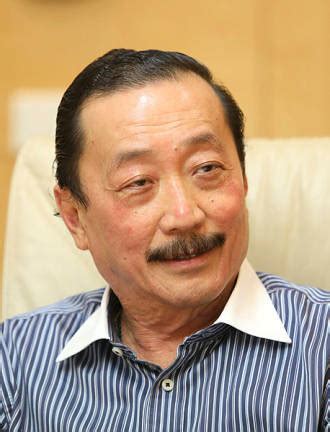 Update information for vincent tan ». Vincent Tan plans to list U Mobile by 2020, to delist ...