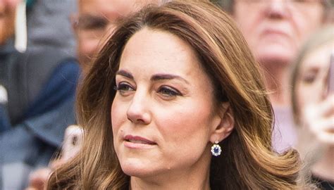 • photo, new, updates and much more about hrh the duchess of cambridge @kensingtonroyal • greatly appreciate your donation: Kate Middleton e Meghan Markle: il diverso modo di ...