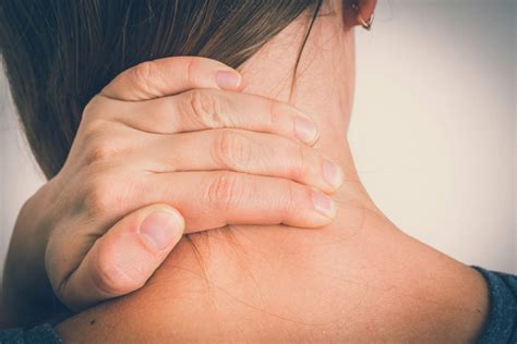 Breast pain and swelling usually ends when menstruation is over. What the Pain of Shingles and Ramsay Hunt Syndrome Feels Like
