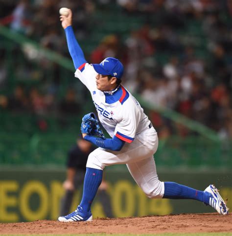 김경문 감독이 이끄는 한국 야구대표팀은 2일 일본 가나가와현 요코하마 스타디움에서 열린 '2020 도쿄 올림픽. 인천AG아시안게임 야구, 깔끔한 콜드게임 '승리'…콜드게임 ...