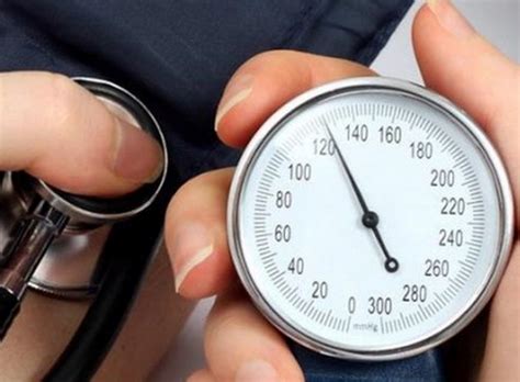 Satu satunya cara untuk mengetahui apakah anda memiliki hipertensi adalah dengan mengukur tekanan darah. Cara Menurunkan Tekanan Darah Tinggi Yang Aman Dan Ampuh ...