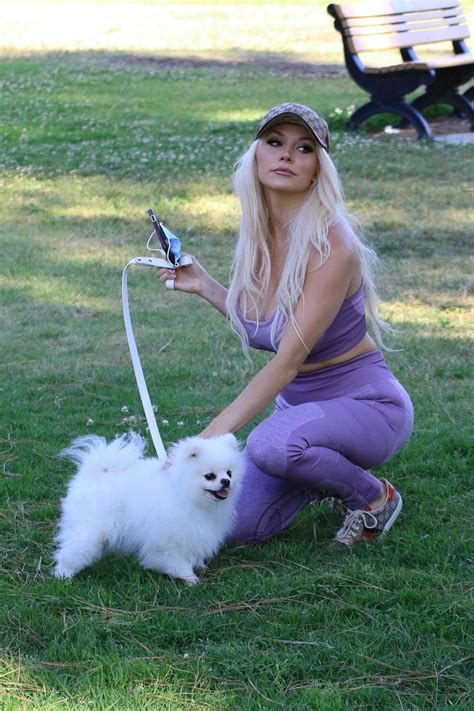 She was previously married to doug hutchison. Courtney Stodden - Walks Her Dog in Moorpark in Studio ...