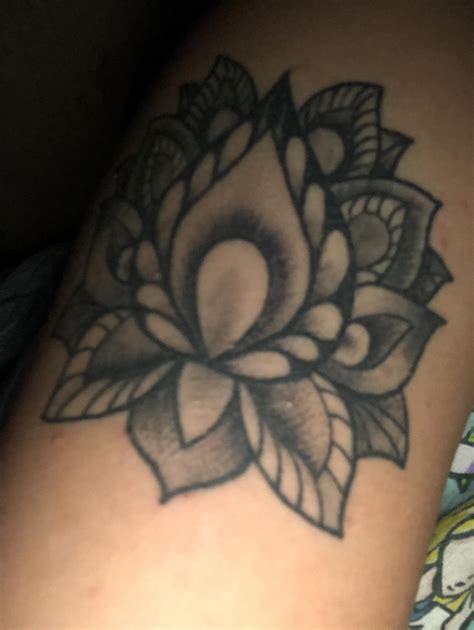 The skin under and surround a tattoo will generally be warm to the touch due to the inflammation and healing that is taking place. Itchy Bumps On Tattoo Lines