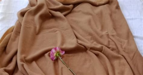 Selimut merk tiger dengan bahan flannel blanket uk 160 x 200, selimut terbuat dari bahan polar / flanel seperti selimut pelangi, hanya saja selimut tiger memiliki kualitas yang lebih baik. GROSIR SELIMUT MOJOKERTO ~ SH GROSIR - Supplier Handuk ...
