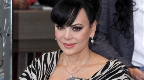 Con 62 años de edad y una figura envidiable, maribel guardia ha aprendido a valorar cada detalle de. Maribel Guardia oficialmente le da la bienvenida a la ...