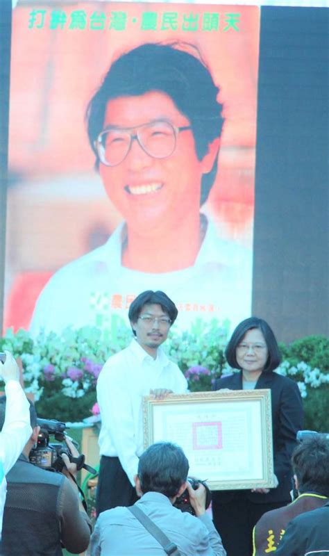 May 23, 2021 · 流行病學研究發現，攝取較多大蒜的人得到腸癌、胃癌和胰臟癌的機率較低，而初期臨床人體試驗也發現大蒜的萃取物可能會減少胃腸癌。 下一頁. 戴振耀今舉行告別禮拜 總統蔡英文頒贈褒揚令