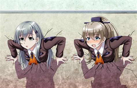 Id stuck in the wall. kumano and suzuya (kabe ni hamatte ugokenai! and etc ...