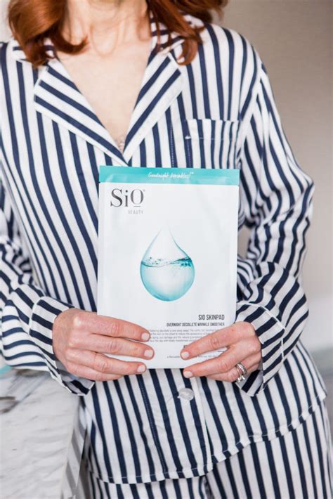 When did the sio wrinkle reduction patch come out? SiO Smoothing Patches on the blog today. I am loving