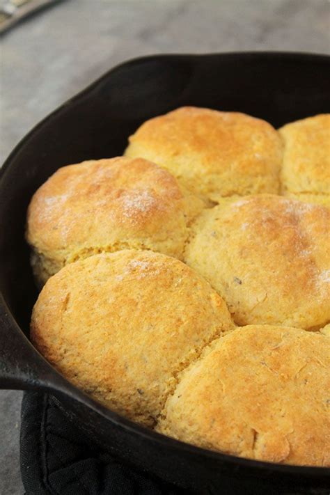 How to make vegan cornbread. Skillet Herbed Cornbread Biscuits | Recipe | Cooking sweet ...
