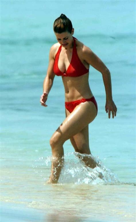 Camel toe plagues women who wear yoga pants, snug jeans, or chic shorts, and it renders clothes unwearable. Kirsty gallacher bikini - Ehotpics.com