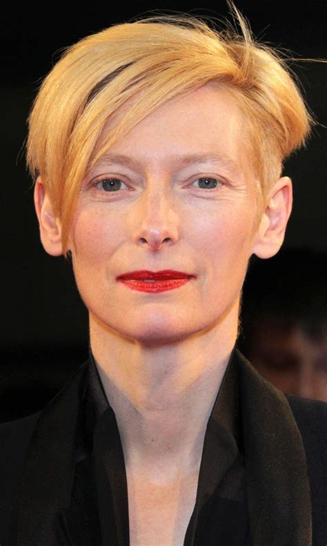 9 ancient one in the mcu Tilda Swinton: Biểu tượng menswear của Anh Quốc - Tạp chí Đẹp