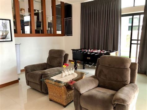 This makes it easy to reconfigure your layout at needed. 3 bedroom 3 bathroom house in Jomtien Yacht Club. - House ...