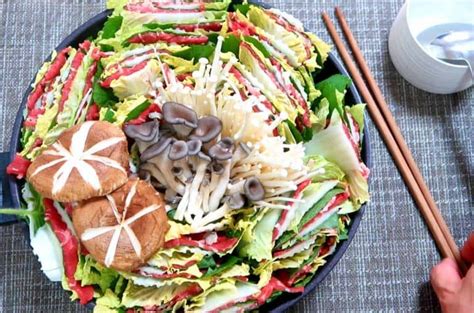 Buta to hakusai no mille feuille nabe. Mille Feuille Nabe - Beautiful Japanese Hot Pot! - FutureDish