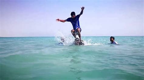 فعالية تضم مجموعة كبيرة ومتنوعة من المتعة وبمختلف الأنشطة الترفيهية والبحرية. Jeddah Tourists At Al Saif Beach السياح جدة في السيف - YouTube