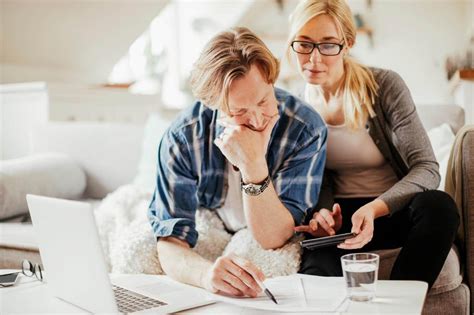 Immobilien sind eine optimale alternative zu anlagen, die mit wenig zinsen und einem hohen risiko auf der bank oder bei versicherungsgesellschaften gewählt werden. AfA für Immobilien - Abschreibung berechnen