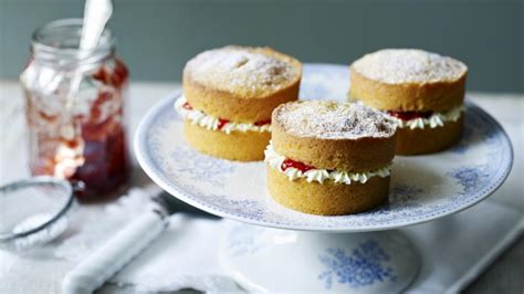 1 cup white sugar, divided. Mini Victoria sponge cakes recipe - BBC Food