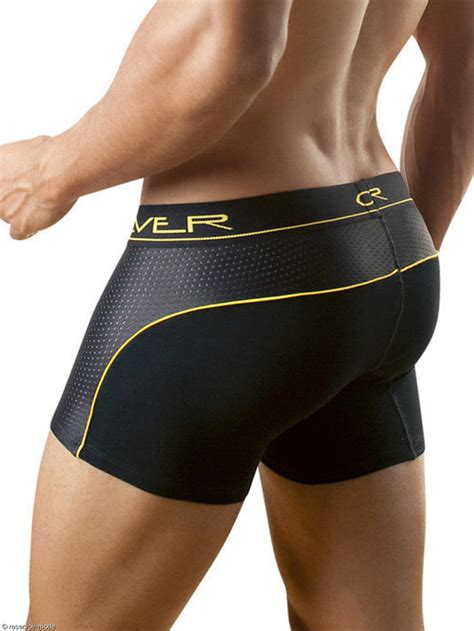 Les boxers homme calvin klein vendus par lot de 3 font partie des valeurs sûres. Boxer Moulant
