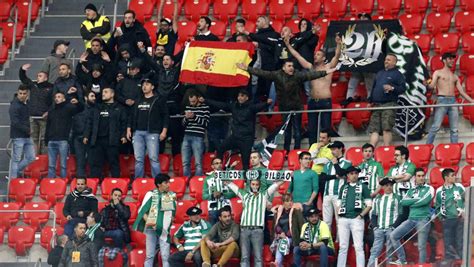 Currently, real betis rank 6th, while athletic bilbao hold 11th position. Athletic: Ultras del Betis son abucheados en San Mamés