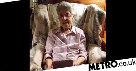 In true duck fashion, she starts off with the catchphrase quackidee, which is just irresistibly cute. 87-year-old grandma plays Animal Crossing for 3,500 hours ...