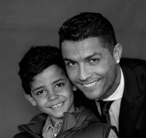 Cristiano ronaldo dos santos aveiro; 70 фото Криштиану Роналду, фото его девушки Джорджины ...