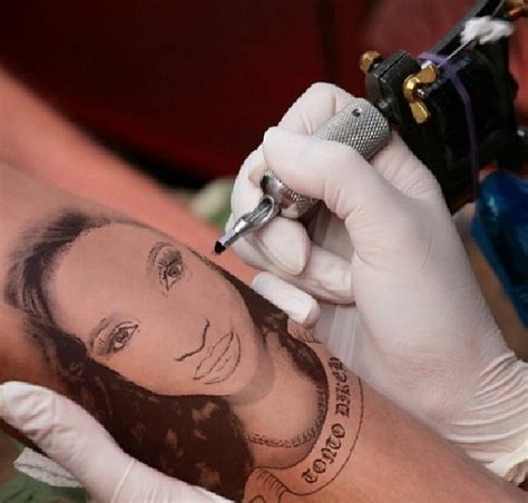 Tonto dikeh and her birthday mate, d'banj sang and held hands in prayer as as they celebrate their birthday, igberetv reports. WOW! Die Hard Fan Tattoos Tonto Dikeh's Face On Her Body ...