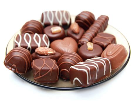 Chokola is a premium online chocolate shopping site that offers a range of chocolates (both milk and dark chocolate), bars, bonbon and delightful birthday cake varieties which are perfect for every. Assorted Chocolates