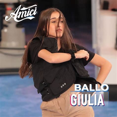 Samuele, uno dei ballerini della squadra di veronica peparini, sta attraversando un momento non semplice all'interno della scuola di amici. Amici 2020\21, classe ballerini: cognome, foto e INSTAGRAM ...